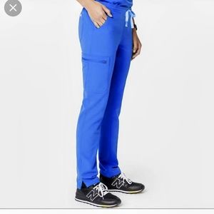 Figs Yola style scrub pants